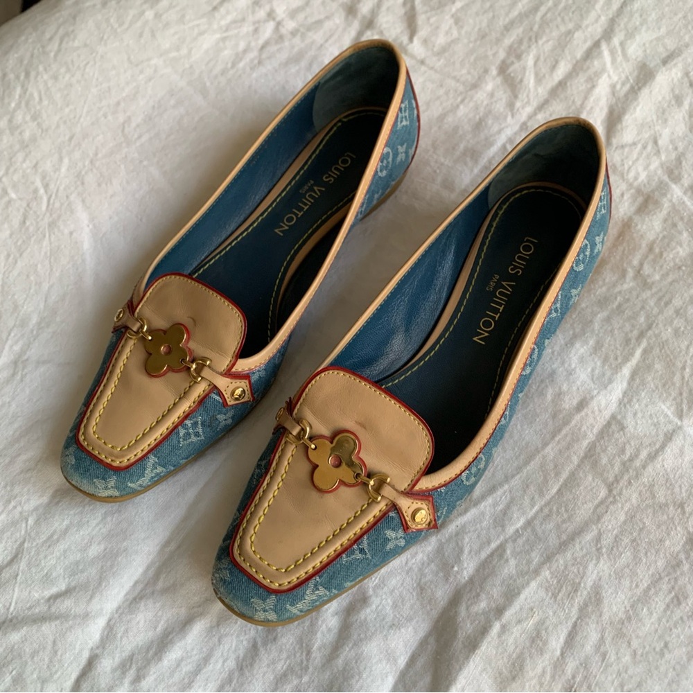 Louis Vuitton Blue and Beige Flats